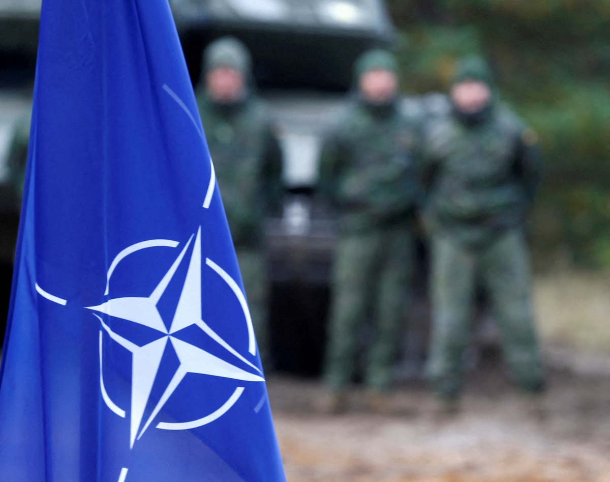 Nghị sĩ cấp cao Nga nghi ngờ NATO sẽ đưa quân tới Tây Ukraine